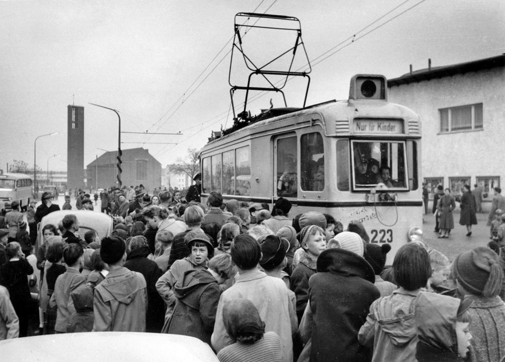 Mein Leben mit der Straßenbahn: Auf dem Schulweg | Fahrtenbuch